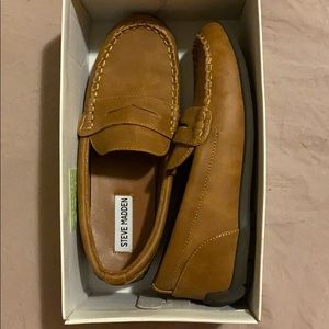 Light brown Steve Madden boys shoes NEVER WORN